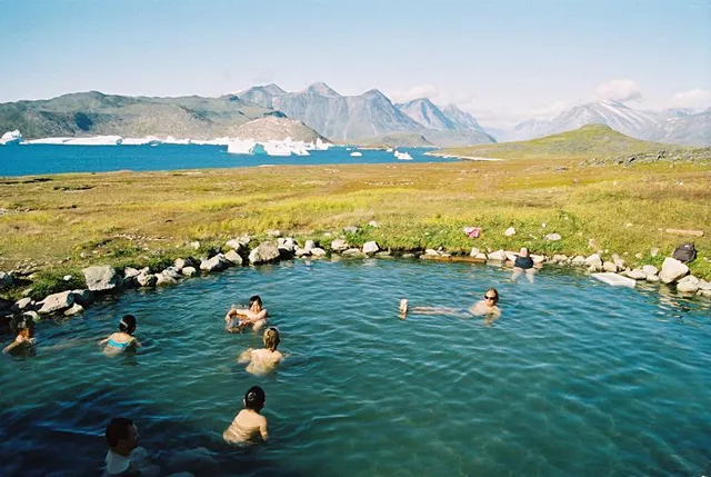 Piscina natural Groenlandia, manantiales termales