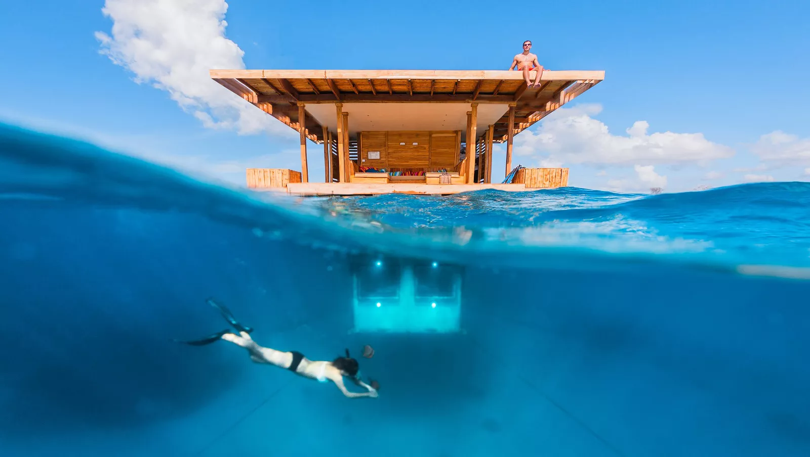 Hoteles de lujo bajo el agua