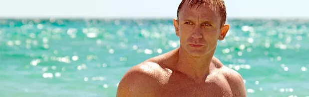 Daniel Craig en james bond en pelicula