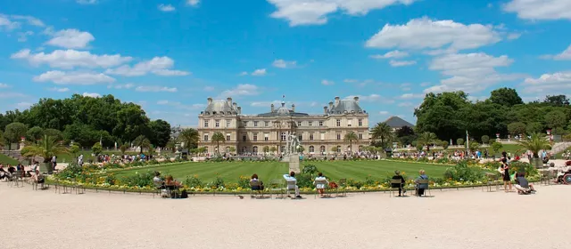 Palacio De Luxemburgo en Paris Francia