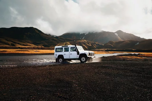 Alquiler de coche barato en Islandia