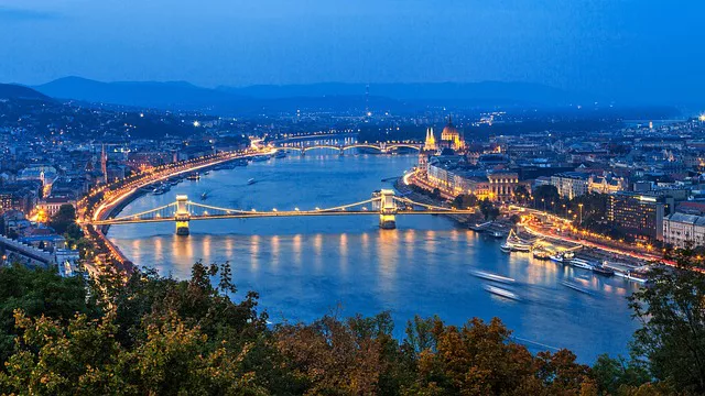 Puente de Budapest