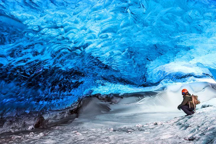 Cueva de hielo en el glaciar Skaftafell, Parque Nacional Vatnajokull