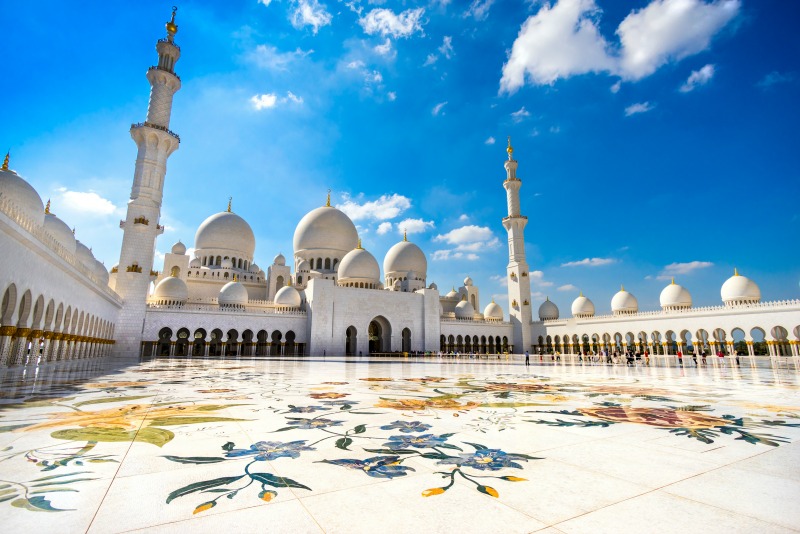 5 sorprendentes razones para visitar Abu Dhabi