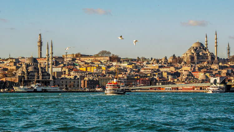 Cómo descubrir la belleza de Turquía en yate