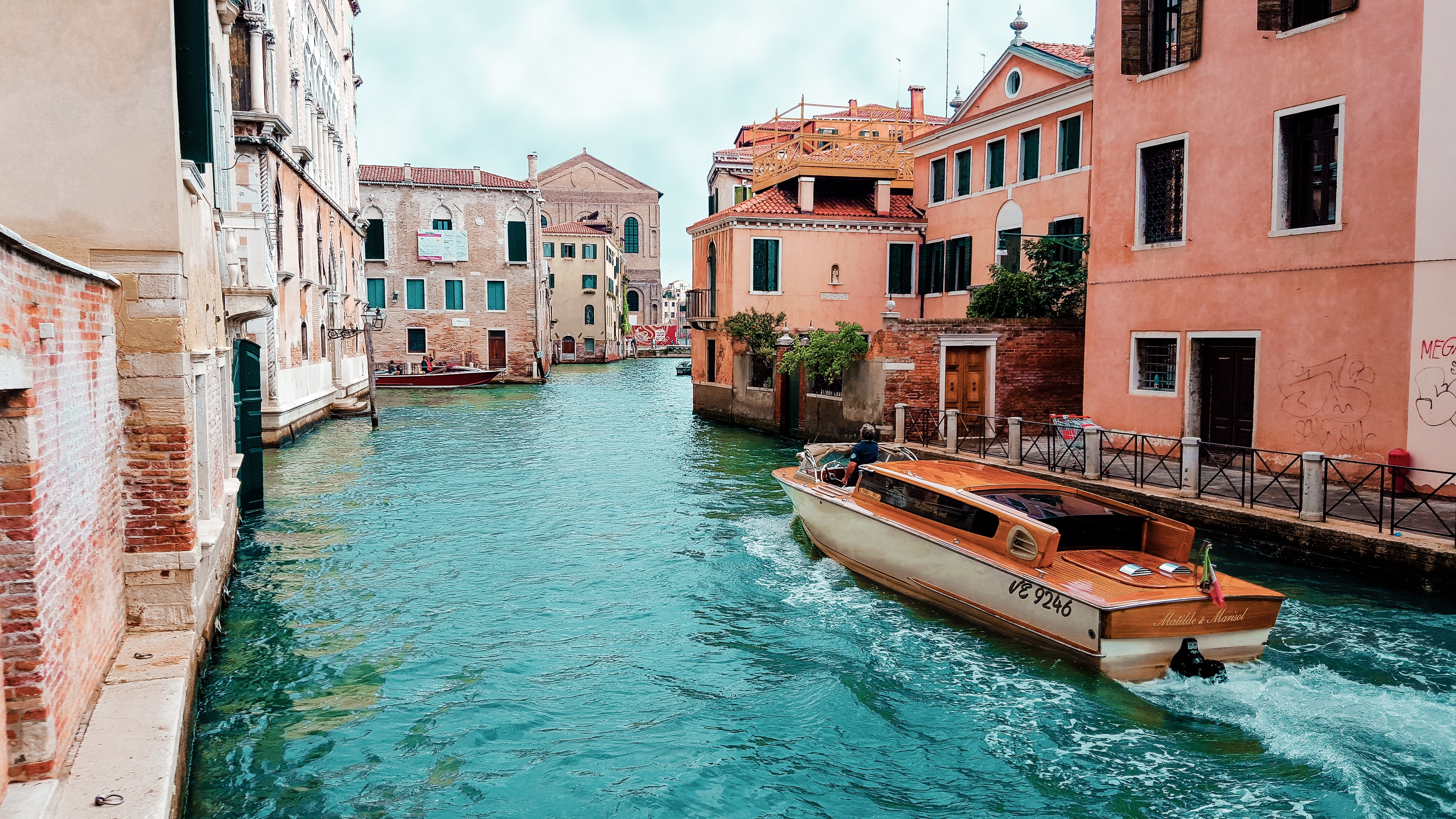 ¿Cómo viajo de Venecia a Roma?