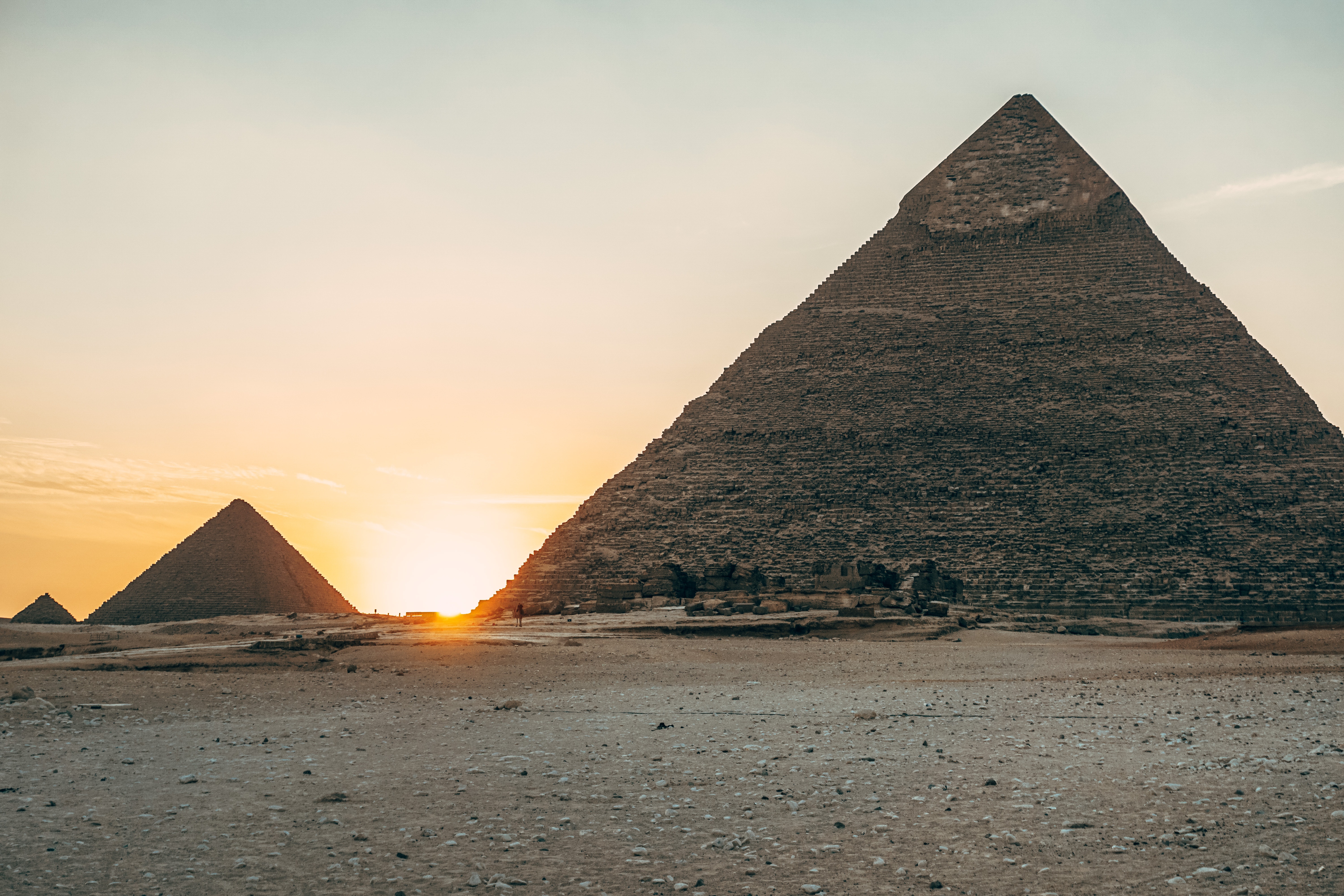 La historia detrás de las pirámides de Gizeh