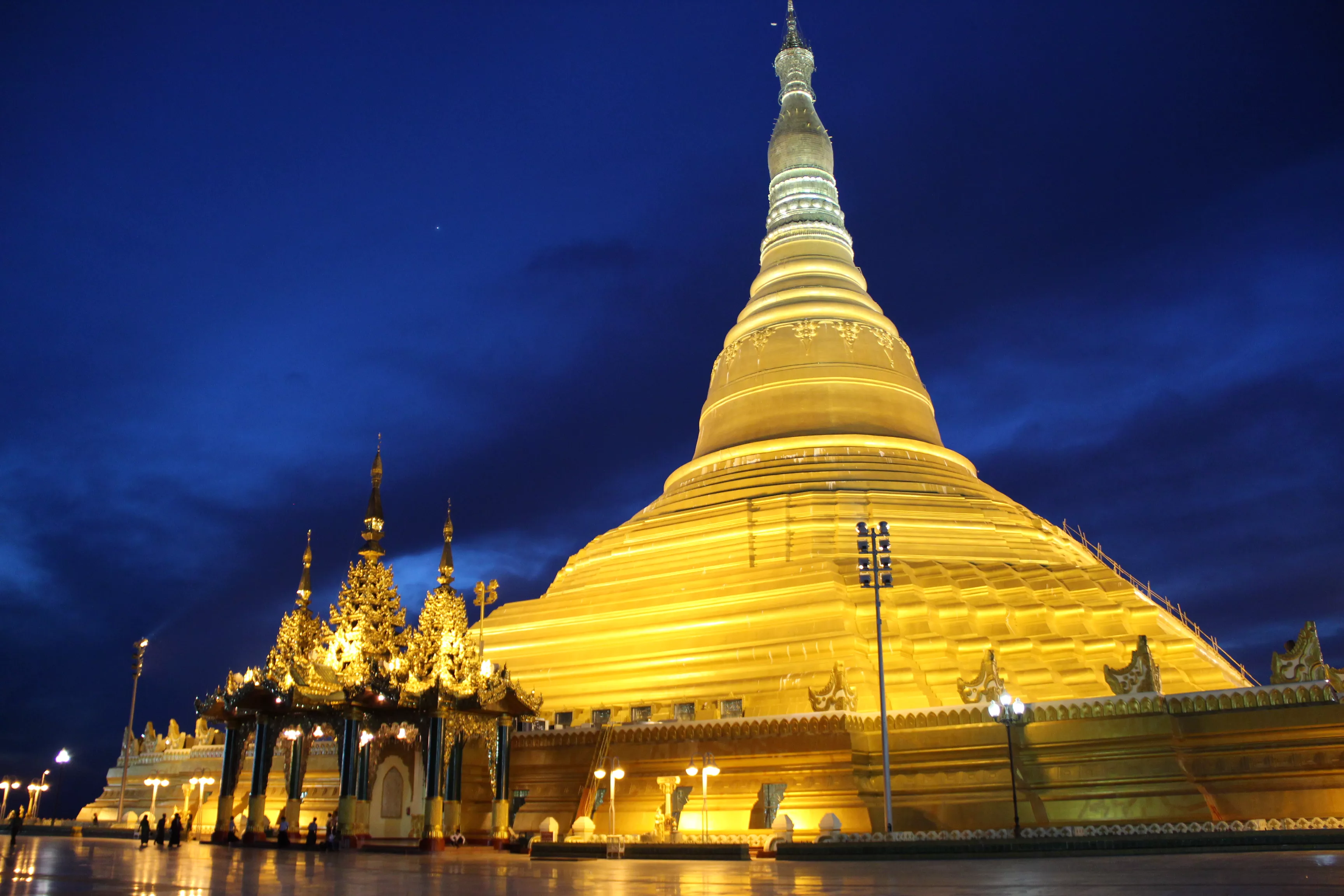 Myanmar y Camboya