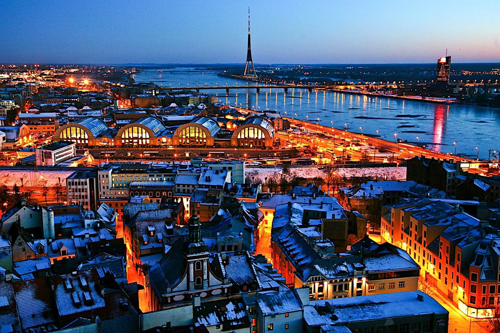 Capitales Bálticas y San Petersburgo