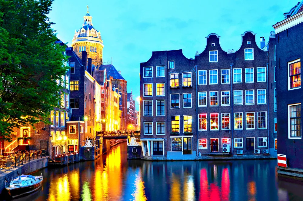 Viajes a Amsterdam vuelo mas hotel 