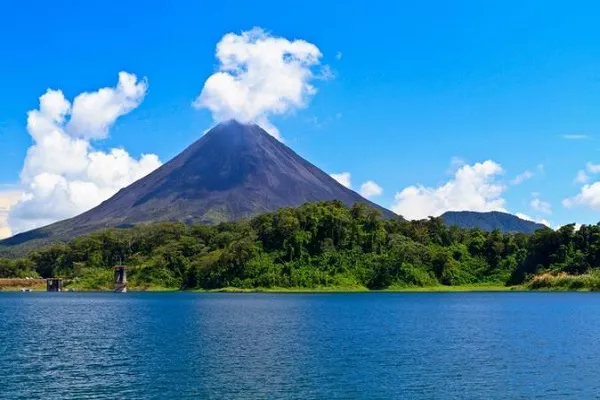 volcan arenal costa rica