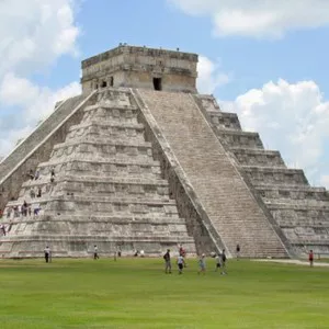 Las piramides de Chichén Itzá