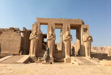El Luxor en un viaje a Egipto