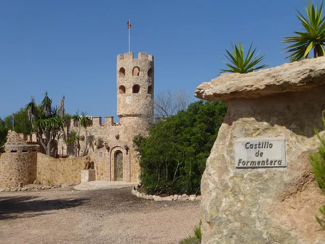 Castillo Formentera