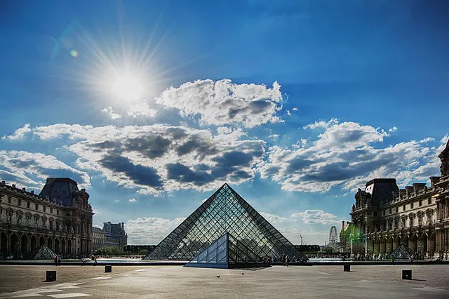 Museo Louvre parís